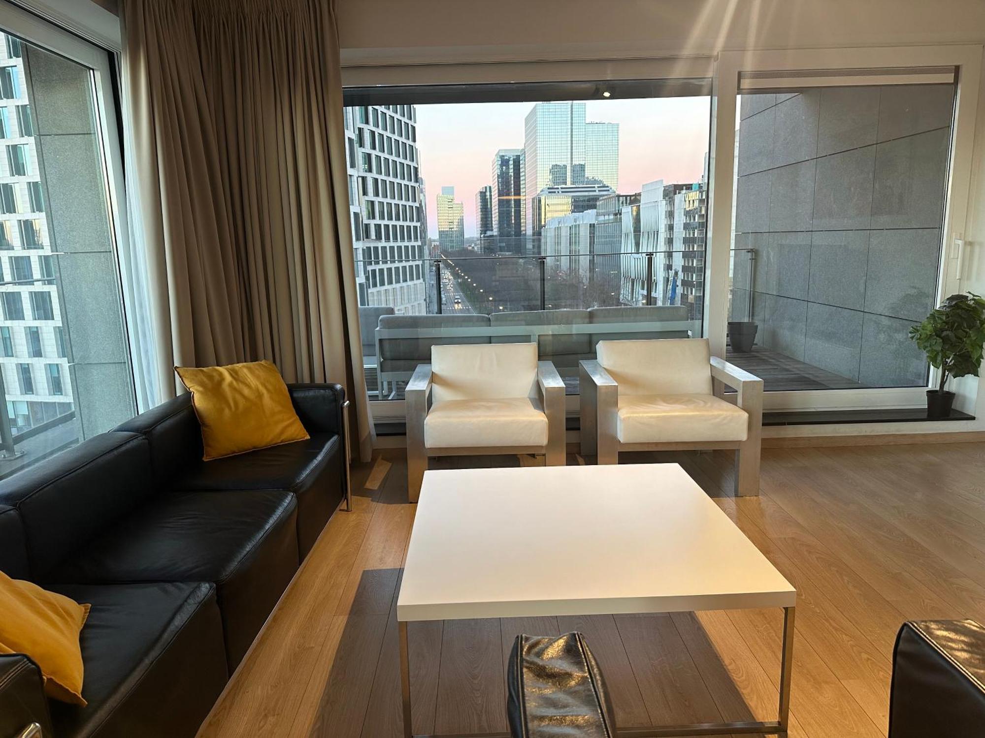 Apartamento With Stunning View In Center *