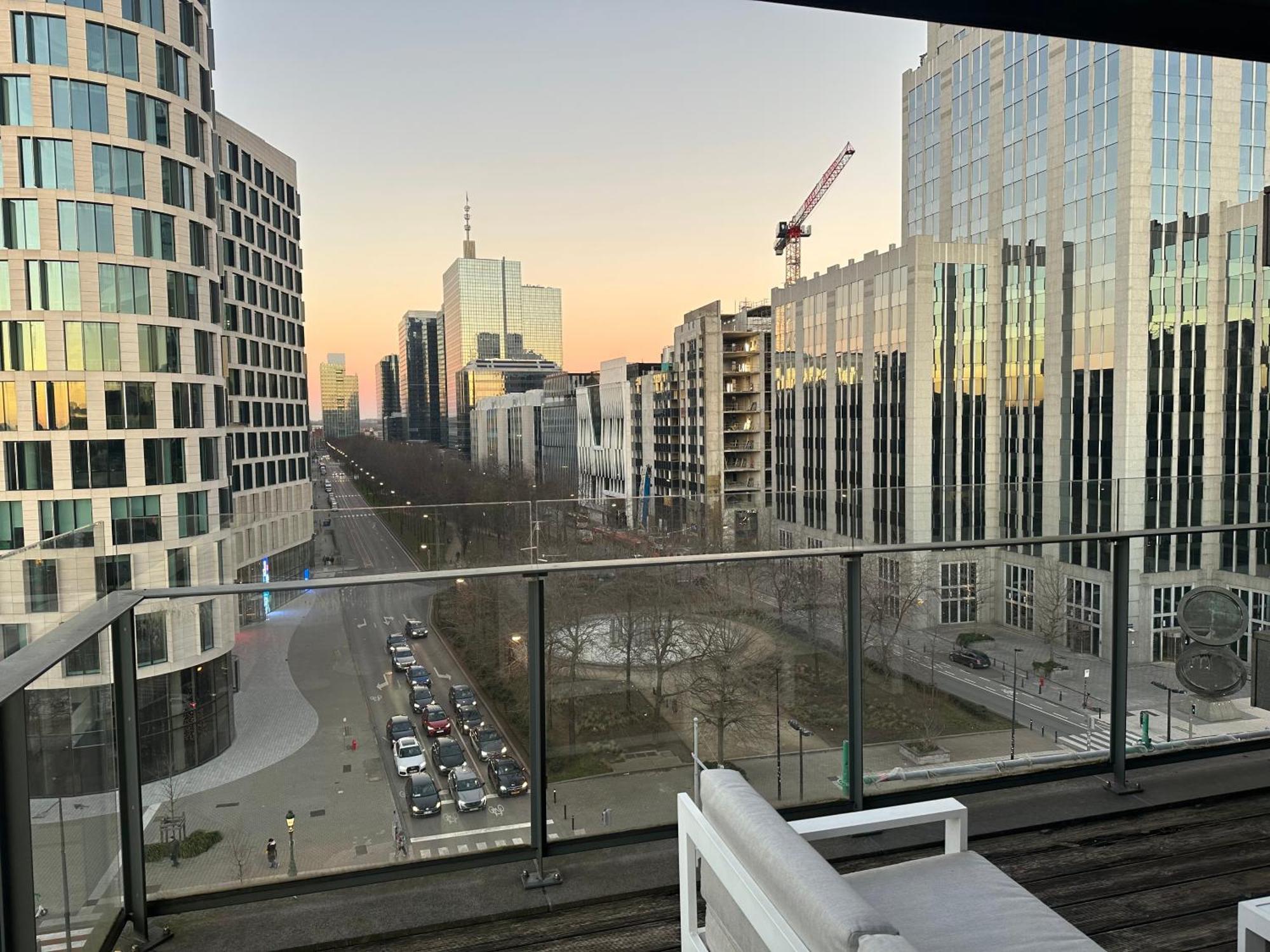 With Stunning View In Center Apartamento Bruxelas
